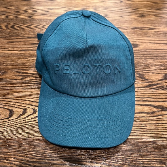 Peloton Accessories - Peloton Adult Unisex Athletic Cycling Running Adjustable Strapback Hat